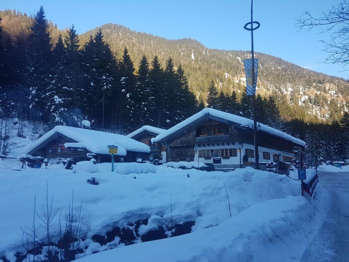 Schwaigeralm Hotel Kreuth Exterior photo